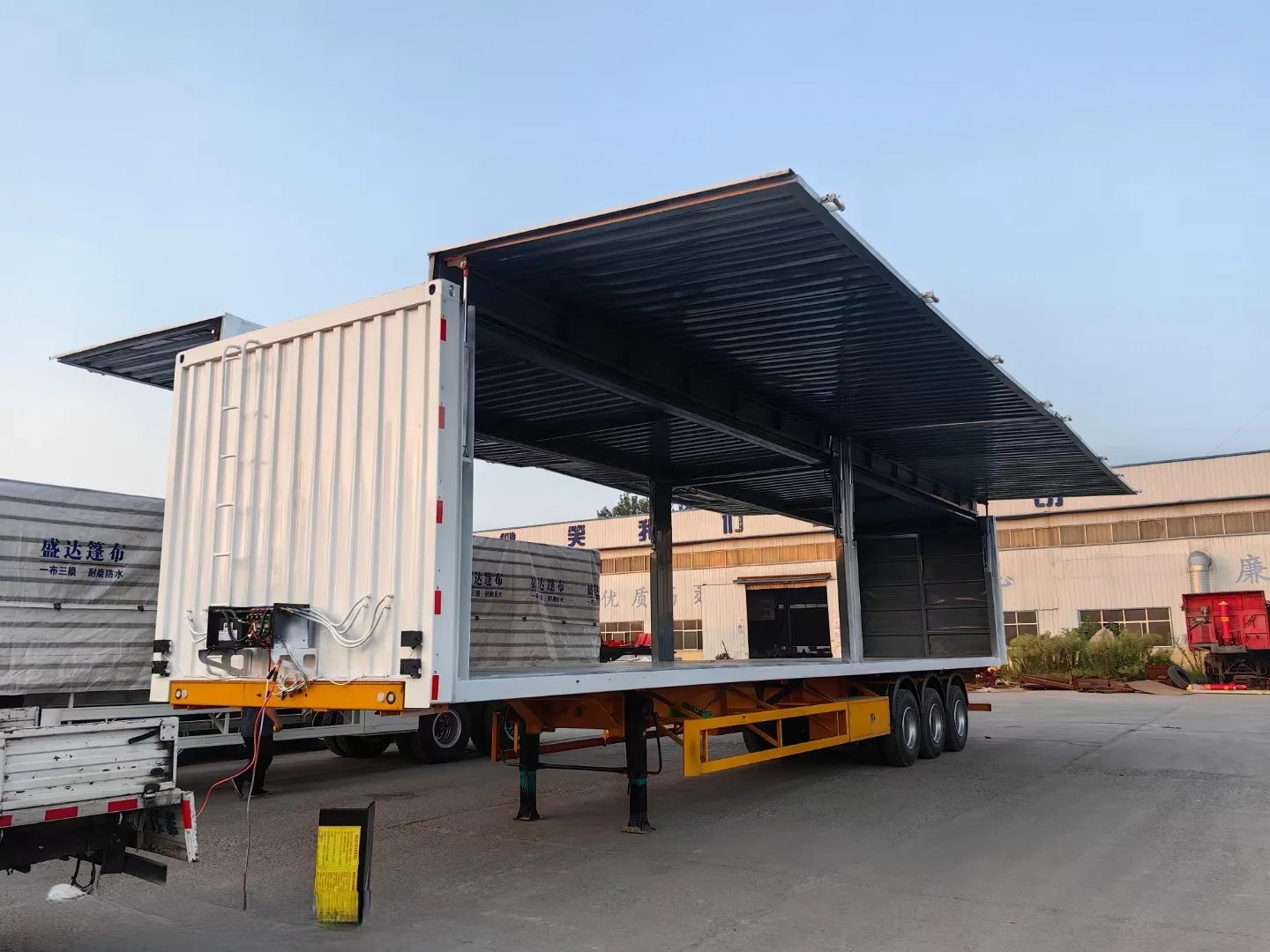 Dry Van Semi Trailer